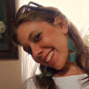 Meet your Posher, Carolina